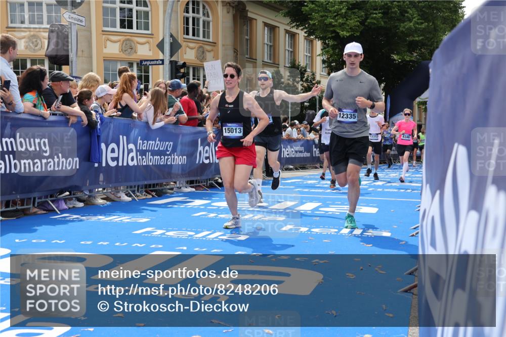29.06.2025 - hella hamburg halbmarathon Strokosch-Dieckow http://msf.ph/oto/8248206 29.06.2025 10:39:26 Ziel 1343, 2546, 2972, 6037, 6152, 7152, 7154, 8346, 9116, 9265, 12335, 12372, 14359, 15013, 15336, 15828, 15866, 15965, 18285 meine-sportfotos.de