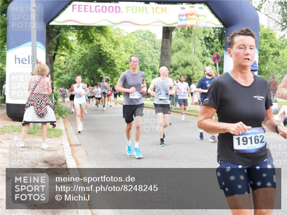 29.06.2025 - hella hamburg halbmarathon MichiJ http://msf.ph/oto/8248245 29.06.2025 10:51:27 Zwischen KM18-KM19 1194, 1702, 1992, 2298, 2782, 2979, 4542, 6585, 6907, 6908, 7081, 8520, 8561, 8810, 9526, 10962, 14176, 15915, 18707, 19162 meine-sportfotos.de