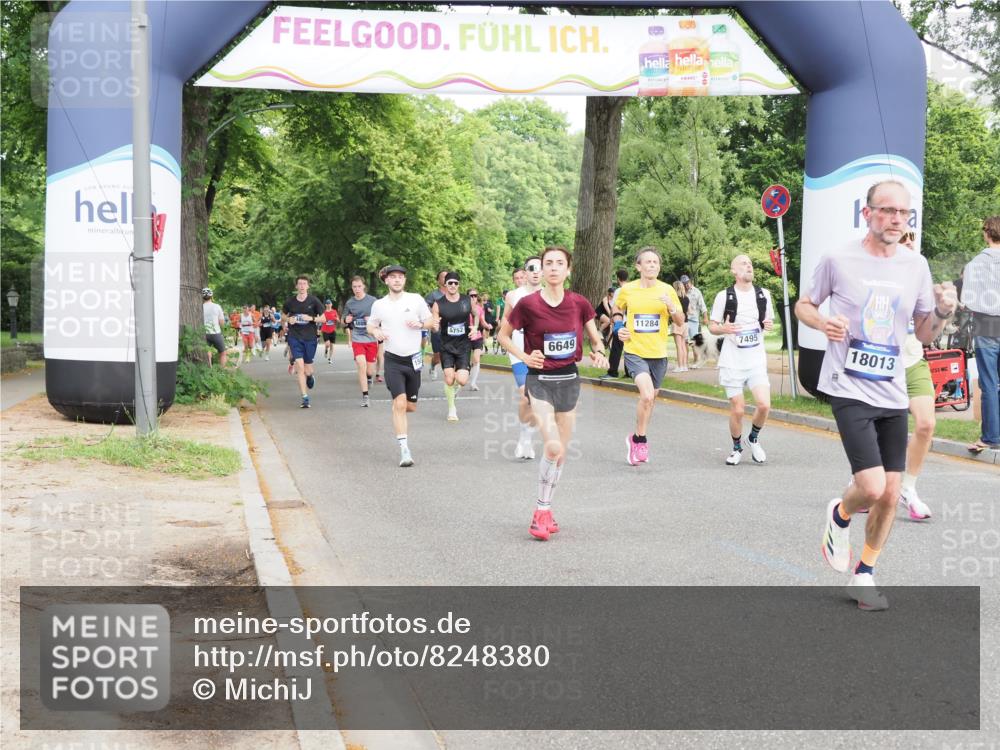 29.06.2025 - hella hamburg halbmarathon MichiJ http://msf.ph/oto/8248380 29.06.2025 10:28:40 Zwischen KM18-KM19 1358, 2573, 2714, 2972, 4565, 4888, 5752, 5803, 6649, 7495, 8370, 11284, 11714, 14077, 15015, 15421, 15689, 18013, 18979 meine-sportfotos.de