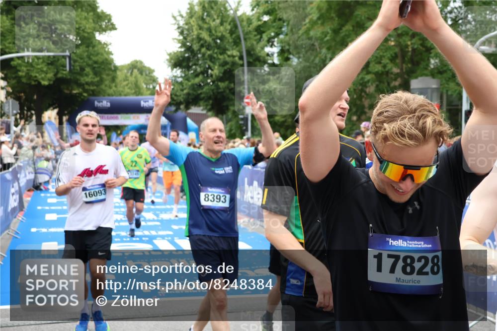 29.06.2025 - hella hamburg halbmarathon Zöllner http://msf.ph/oto/8248384 29.06.2025 10:57:36 Ziel 1239, 2236, 2652, 3435, 4502, 5015, 5134, 5457, 5458, 5728, 8393, 12144, 13245, 14571, 14951, 16093, 17758, 17769 meine-sportfotos.de
