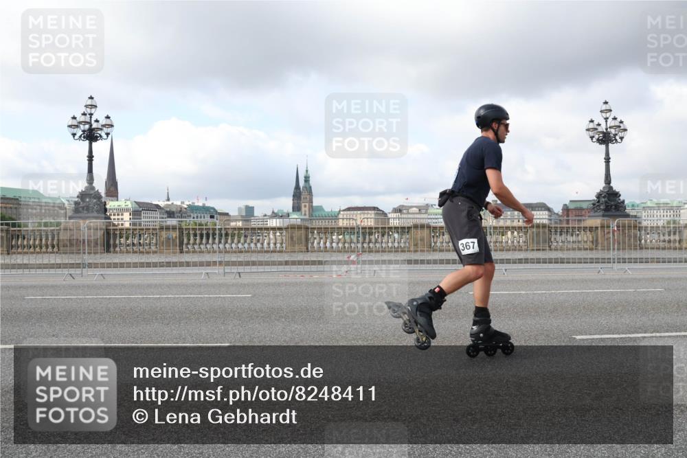 29.06.2025 - hella hamburg halbmarathon Lena Gebhardt http://msf.ph/oto/8248411 29.06.2025 09:02:44 Lombardsbrücke  meine-sportfotos.de