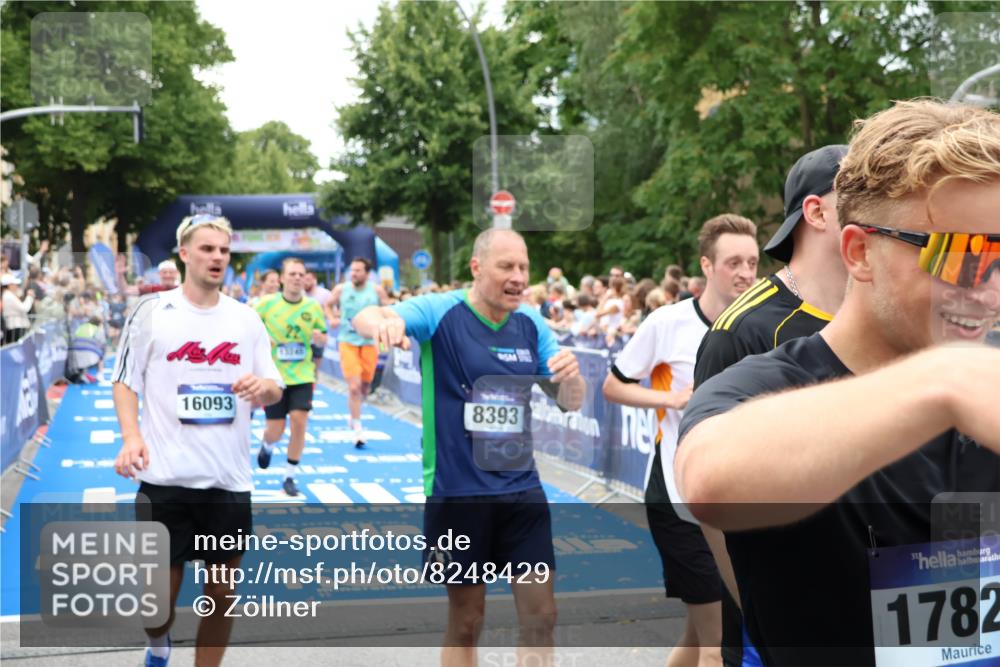 29.06.2025 - hella hamburg halbmarathon Zöllner http://msf.ph/oto/8248429 29.06.2025 10:57:37 Ziel 1239, 2236, 2652, 4502, 5015, 5134, 5457, 5458, 5728, 12144, 13245, 14571, 14951, 15220, 17769, 17814 meine-sportfotos.de