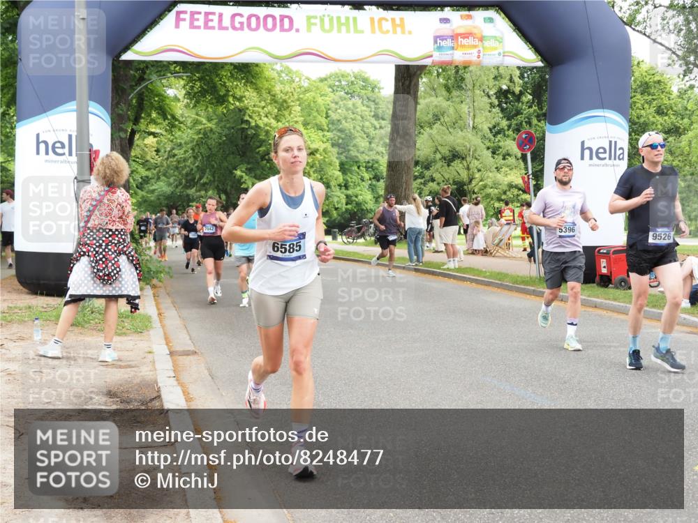 29.06.2025 - hella hamburg halbmarathon MichiJ http://msf.ph/oto/8248477 29.06.2025 10:51:29 Zwischen KM18-KM19 1194, 1702, 1992, 2298, 2782, 2979, 4542, 5396, 6585, 6907, 6908, 7042, 7081, 8520, 8561, 8810, 9526, 14176, 15915, 18707, 19162 meine-sportfotos.de