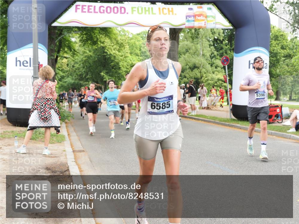 29.06.2025 - hella hamburg halbmarathon MichiJ http://msf.ph/oto/8248531 29.06.2025 10:51:30 Zwischen KM18-KM19 1702, 1992, 2298, 2782, 2979, 4542, 5396, 6585, 6907, 6908, 7042, 7081, 8520, 8810, 9526, 14176, 15915, 18440, 18707, 19162 meine-sportfotos.de