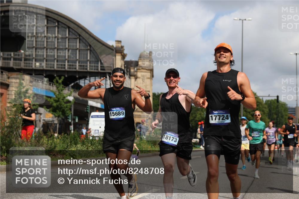 29.06.2025 - hella hamburg halbmarathon Yannick Fuchs http://msf.ph/oto/8248708 29.06.2025 10:35:21 20KM 1677, 1882, 1912, 2568, 2949, 3332, 4634, 4843, 4889, 5007, 5014, 5026, 5410, 5745, 6429, 6683, 7080, 7284, 7378, 8074, 8122, 8629, 8966, 9358, 9979, 10369, 10934, 10978, 11767, 11959, 12365, 13158, 13268, 13667, 14092, 14820, 15164, 15247, 15493, 15542, 15689, 16201, 16249, 16347, 16599, 17214, 17620, 17724, 17971, 18173, 18192, 18399 meine-sportfotos.de