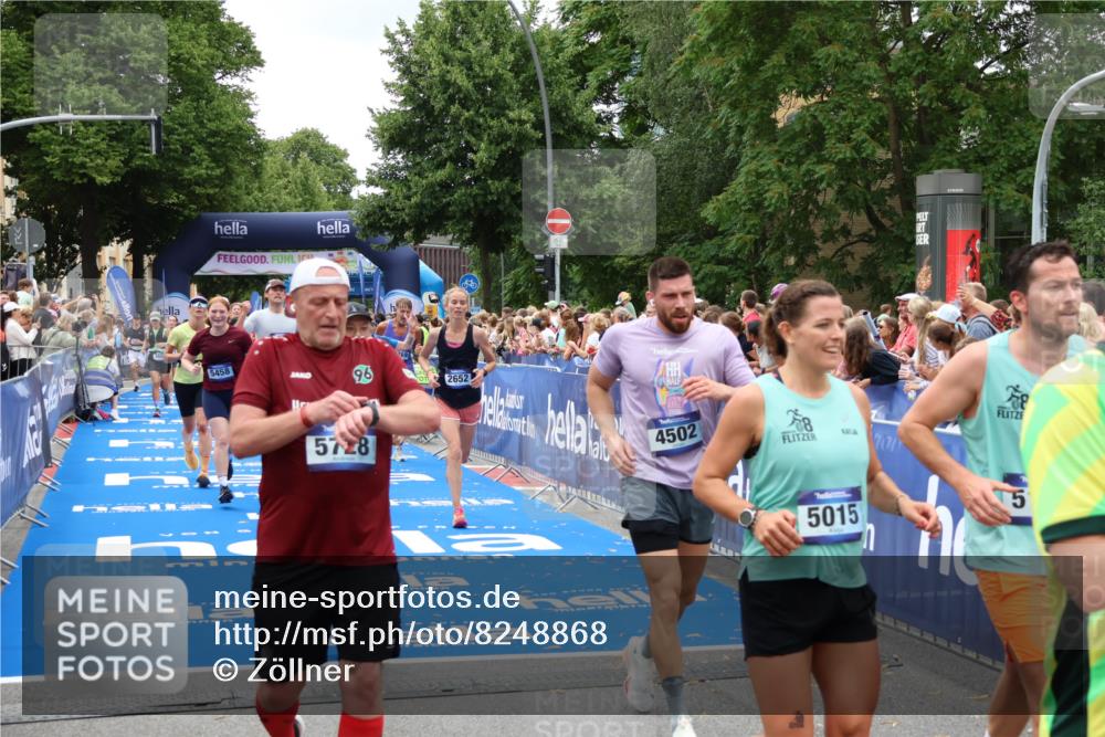 29.06.2025 - hella hamburg halbmarathon Zöllner http://msf.ph/oto/8248868 29.06.2025 10:57:41 Ziel 1239, 1715, 2236, 2606, 2652, 4502, 5457, 5458, 12774, 13523, 14571, 14951, 15217, 15220, 17769, 17814, 18388, 18985 meine-sportfotos.de
