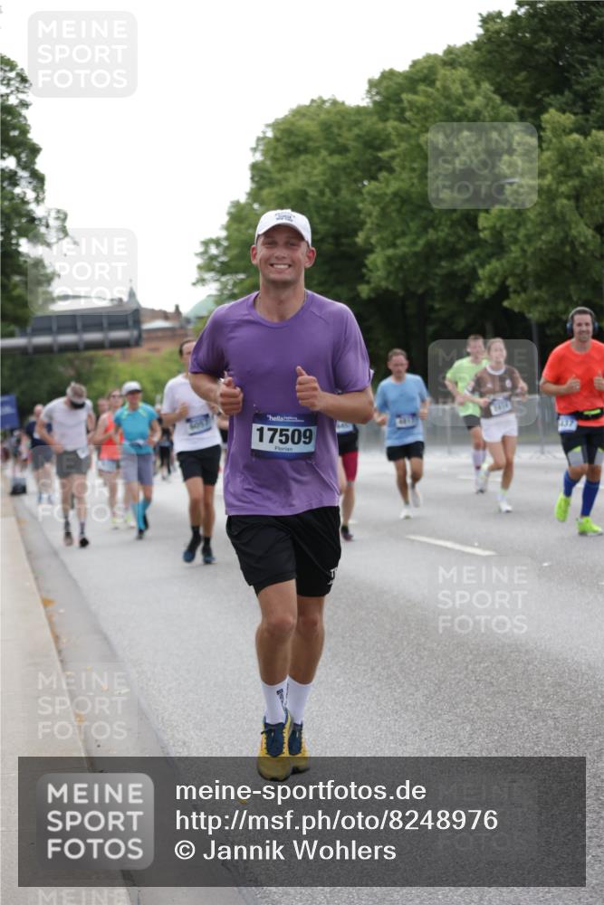 29.06.2025 - hella hamburg halbmarathon Jannik Wohlers http://msf.ph/oto/8248976 29.06.2025 10:30:47 Lombardsbrücke 1292, 1773, 1979, 2097, 2414, 2914, 4561, 4817, 5437, 5943, 6057, 6195, 6620, 6787, 7351, 7604, 8050, 8072, 8073, 8757, 9576, 10111, 10989, 11988, 12384, 12627, 14349, 15466, 15589, 15725, 16457, 17224, 17463, 17509, 17587, 17966, 19052, 19226 meine-sportfotos.de