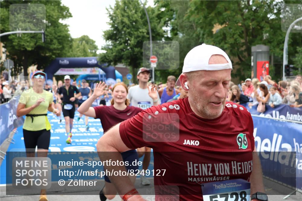 29.06.2025 - hella hamburg halbmarathon Zöllner http://msf.ph/oto/8249127 29.06.2025 10:57:43 Ziel 1239, 1715, 1719, 2606, 2652, 5457, 5458, 10133, 12774, 13523, 14571, 14951, 15217, 15220, 16418, 17455, 17769, 17814, 18388, 18508, 18985 meine-sportfotos.de