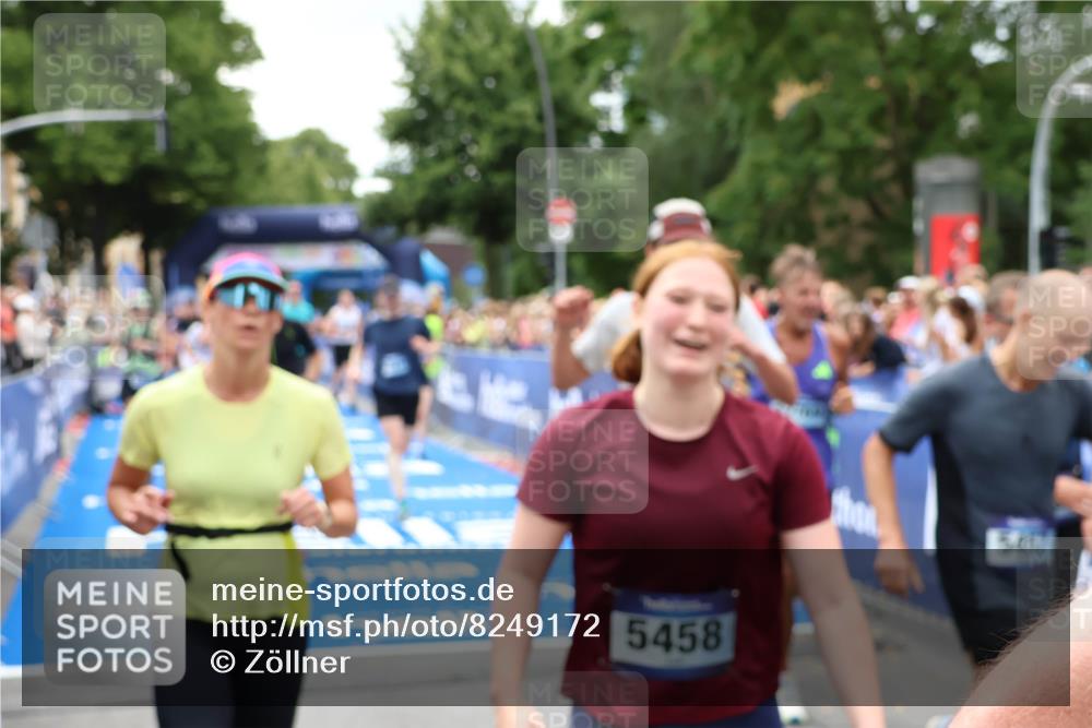 29.06.2025 - hella hamburg halbmarathon Zöllner http://msf.ph/oto/8249172 29.06.2025 10:57:44 Ziel 1239, 1715, 1719, 2606, 7833, 10133, 12774, 13523, 14571, 14951, 15217, 15220, 16418, 17201, 17455, 17769, 17814, 18388, 18508, 18985 meine-sportfotos.de