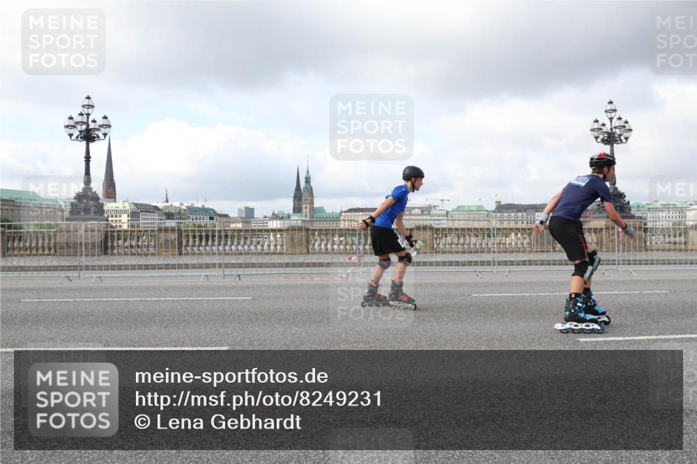 29.06.2025 - hella hamburg halbmarathon Lena Gebhardt http://msf.ph/oto/8249231 29.06.2025 09:02:46 Lombardsbrücke  meine-sportfotos.de