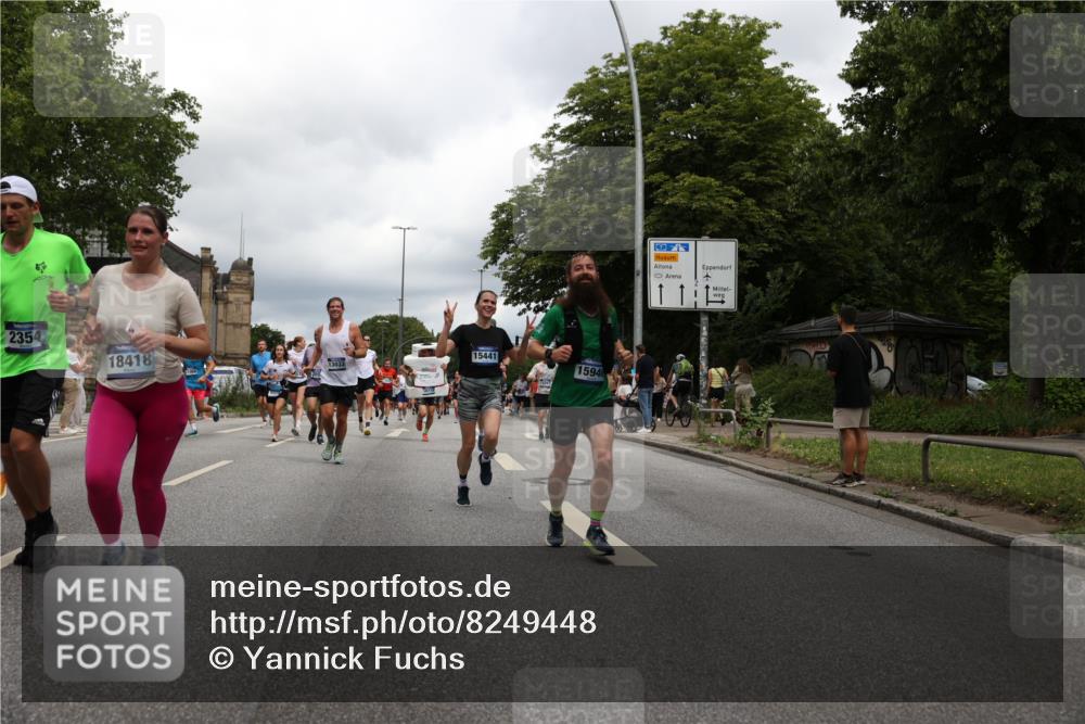 29.06.2025 - hella hamburg halbmarathon Yannick Fuchs http://msf.ph/oto/8249448 29.06.2025 10:47:52 20KM 1030, 1267, 1422, 1442, 1502, 1549, 1870, 2058, 2070, 2354, 2518, 2630, 3096, 3103, 3819, 4299, 5020, 5259, 5638, 6294, 6374, 6481, 6511, 6512, 6942, 7274, 7395, 7478, 7918, 8285, 8335, 8394, 8447, 9032, 9380, 9791, 9922, 11068, 11430, 11844, 12321, 12379, 12607, 12632, 13032, 13033, 13397, 13794, 13803, 13865, 13912, 14239, 14702, 15146, 15441, 15502, 15838, 15856, 15946, 16477, 16780, 17348, 17482, 18143, 18308, 18418, 18450, 18514, 18612, 19067 meine-sportfotos.de