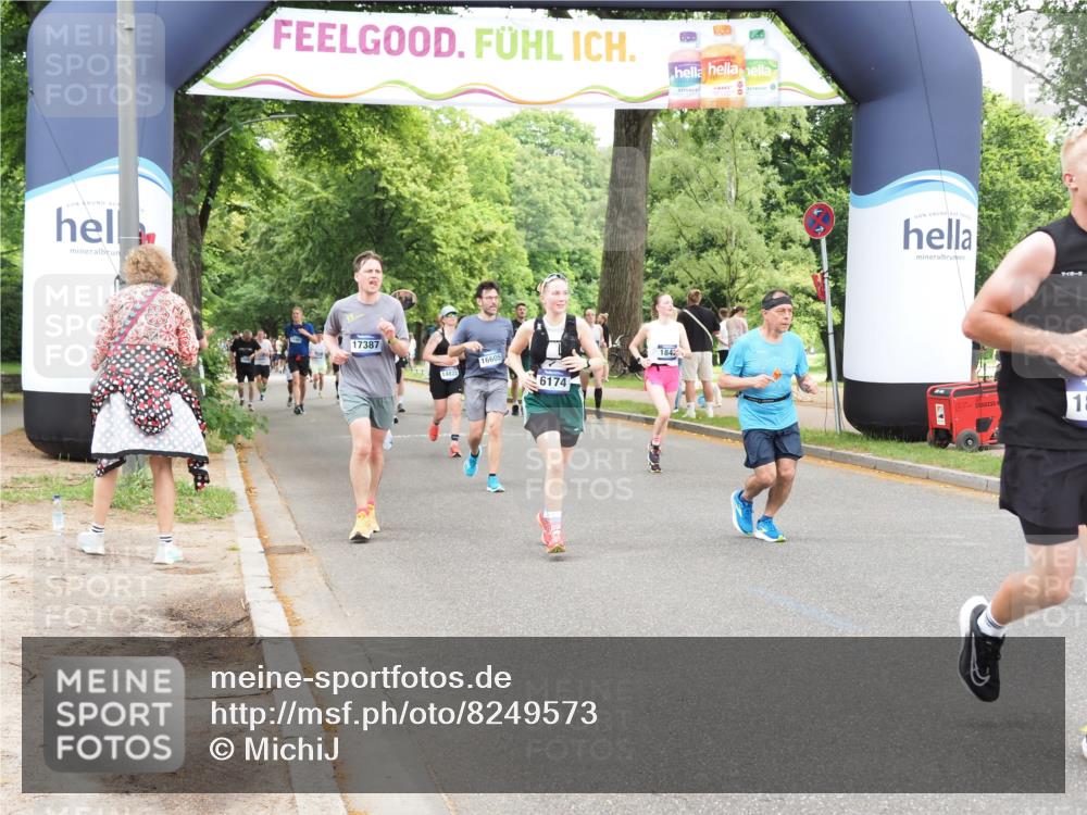 29.06.2025 - hella hamburg halbmarathon MichiJ http://msf.ph/oto/8249573 29.06.2025 10:51:39 Zwischen KM18-KM19 1863, 3039, 3182, 3248, 6100, 6174, 8890, 9191, 13542, 14465, 15137, 16455, 17387, 17763, 18395, 18768 meine-sportfotos.de