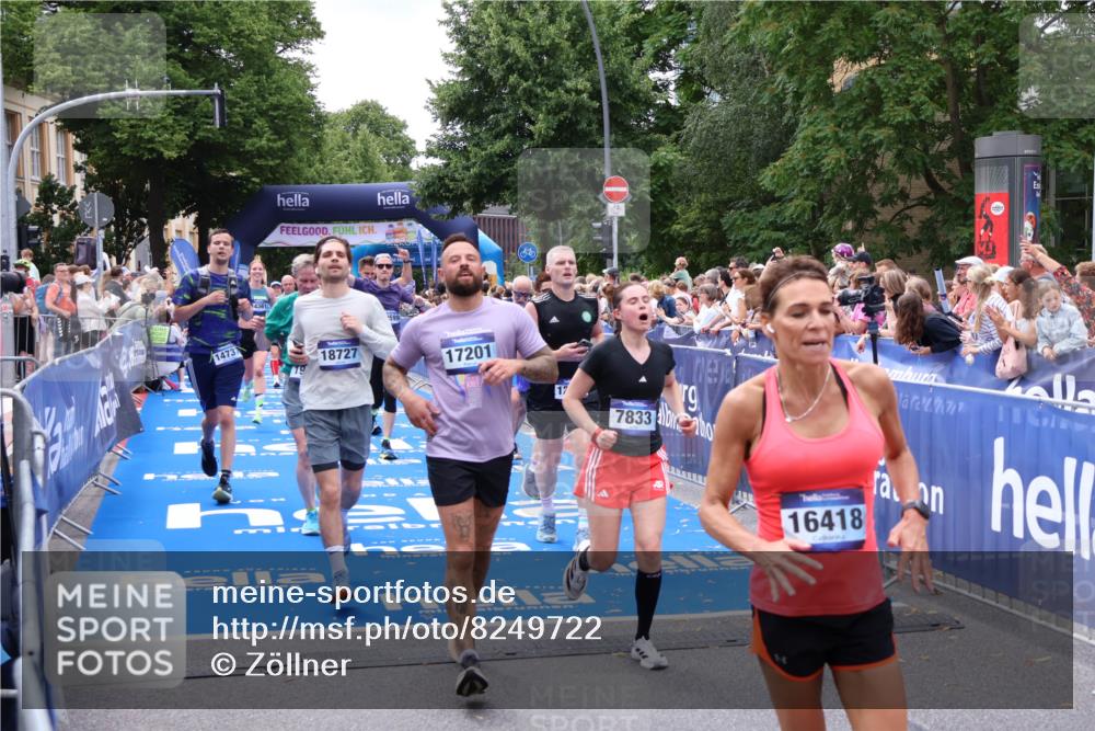 29.06.2025 - hella hamburg halbmarathon Zöllner http://msf.ph/oto/8249722 29.06.2025 10:57:53 Ziel 1972, 2034, 2806, 2883, 5391, 7138, 7269, 7833, 9820, 10599, 10703, 12440, 12523, 13376, 14737, 16517, 17201, 17543, 18492, 18727 meine-sportfotos.de