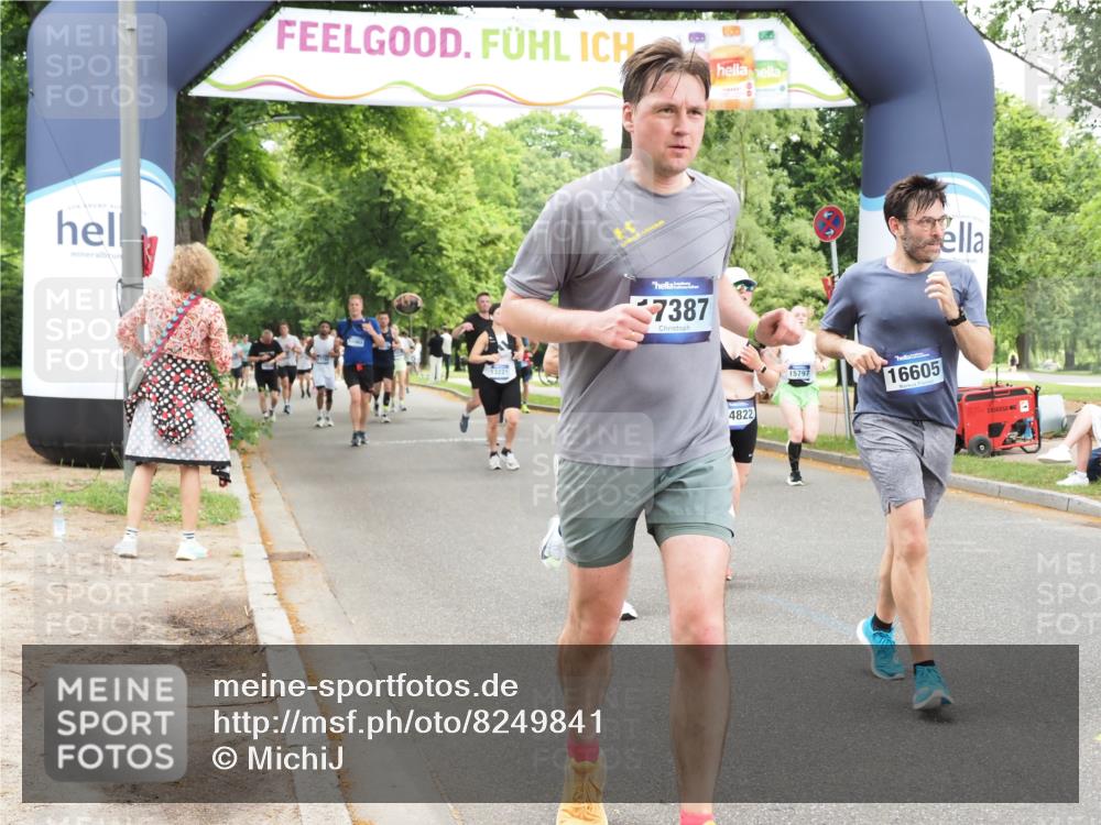 29.06.2025 - hella hamburg halbmarathon MichiJ http://msf.ph/oto/8249841 29.06.2025 10:51:42 Zwischen KM18-KM19 1842, 3182, 3248, 6100, 6174, 8890, 9816, 14822, 15797, 16455, 16605, 17387, 17763, 18768 meine-sportfotos.de