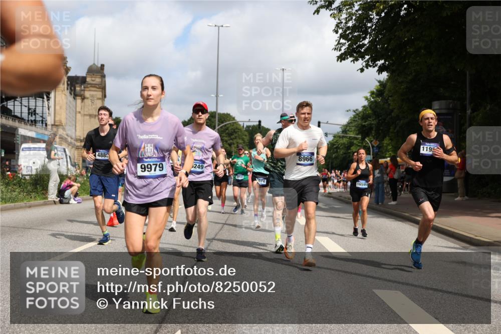 29.06.2025 - hella hamburg halbmarathon Yannick Fuchs http://msf.ph/oto/8250052 29.06.2025 10:35:26 20KM 1136, 1677, 1912, 2568, 2797, 2949, 3332, 3618, 4303, 4380, 4634, 4889, 5007, 5014, 5026, 5410, 6429, 6683, 7080, 7284, 7378, 7774, 8074, 8122, 8629, 8966, 9358, 9979, 10783, 10934, 10978, 11062, 11765, 11767, 11959, 12365, 12385, 12895, 13158, 13268, 13457, 14092, 14661, 14820, 15164, 15247, 15493, 15689, 16201, 16249, 16347, 16599, 17620, 17720, 17724, 17834, 17971, 18045, 18049, 18173, 18192, 18399, 18412, 18573 meine-sportfotos.de