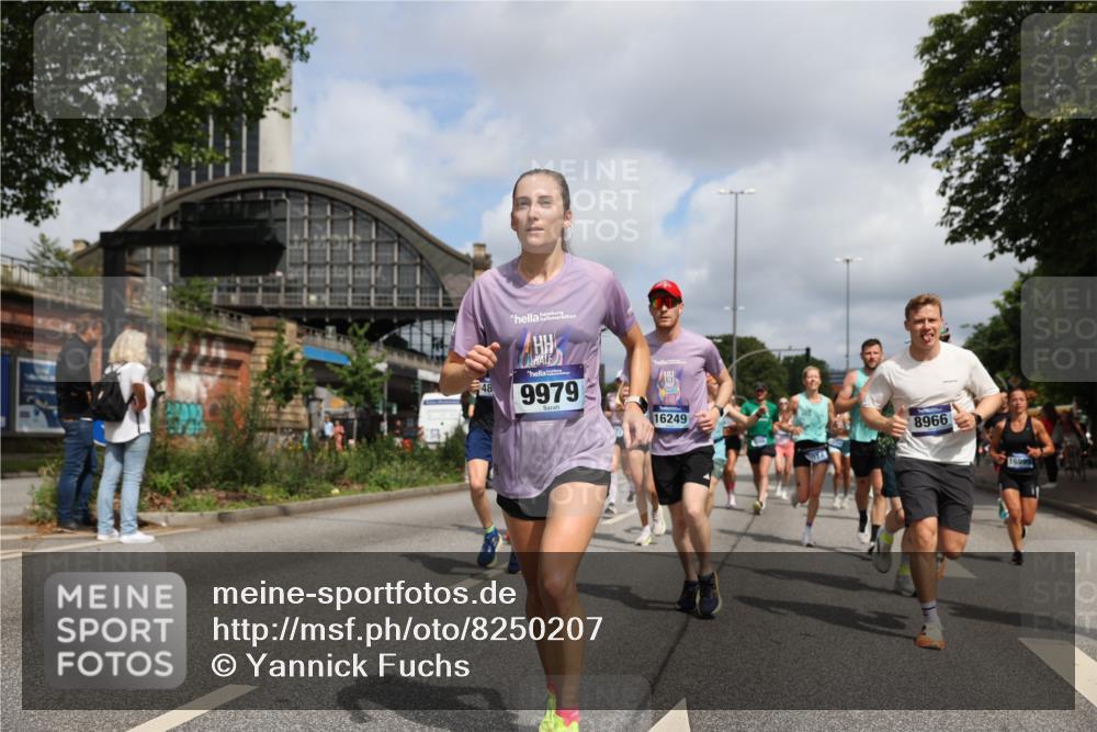29.06.2025 - hella hamburg halbmarathon Yannick Fuchs http://msf.ph/oto/8250207 29.06.2025 10:35:26 20KM 1136, 1677, 1912, 2568, 2797, 2949, 3332, 3618, 4303, 4380, 4634, 4889, 5007, 5014, 5026, 5410, 6429, 6683, 7080, 7284, 7378, 7774, 8074, 8122, 8629, 8966, 9358, 9979, 10783, 10934, 10978, 11062, 11765, 11767, 11959, 12365, 12385, 12895, 13158, 13268, 13457, 14092, 14661, 14820, 15164, 15247, 15493, 15689, 16201, 16249, 16347, 16599, 17620, 17720, 17724, 17834, 17971, 18045, 18049, 18173, 18192, 18399, 18412, 18573 meine-sportfotos.de