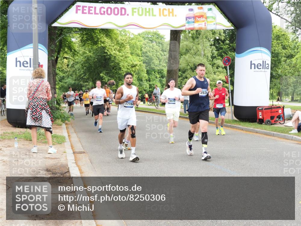 29.06.2025 - hella hamburg halbmarathon MichiJ http://msf.ph/oto/8250306 29.06.2025 10:51:49 Zwischen KM18-KM19 2936, 6714, 9816, 11324, 11429, 13221, 13533, 14822, 15797, 15963, 16067, 16605, 16989, 17784, 18575, 18577 meine-sportfotos.de