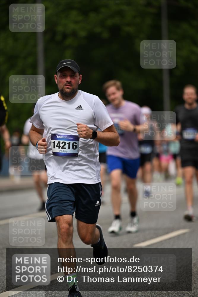 29.06.2025 - hella hamburg halbmarathon Dr. Thomas Lammeyer http://msf.ph/oto/8250374 29.06.2025 10:34:53 Kennedybrücke 1059, 1472, 1773, 2097, 2302, 2505, 2569, 3131, 4561, 6556, 6620, 6725, 7071, 7351, 7517, 8792, 9095, 9576, 9830, 9937, 10989, 10996 meine-sportfotos.de