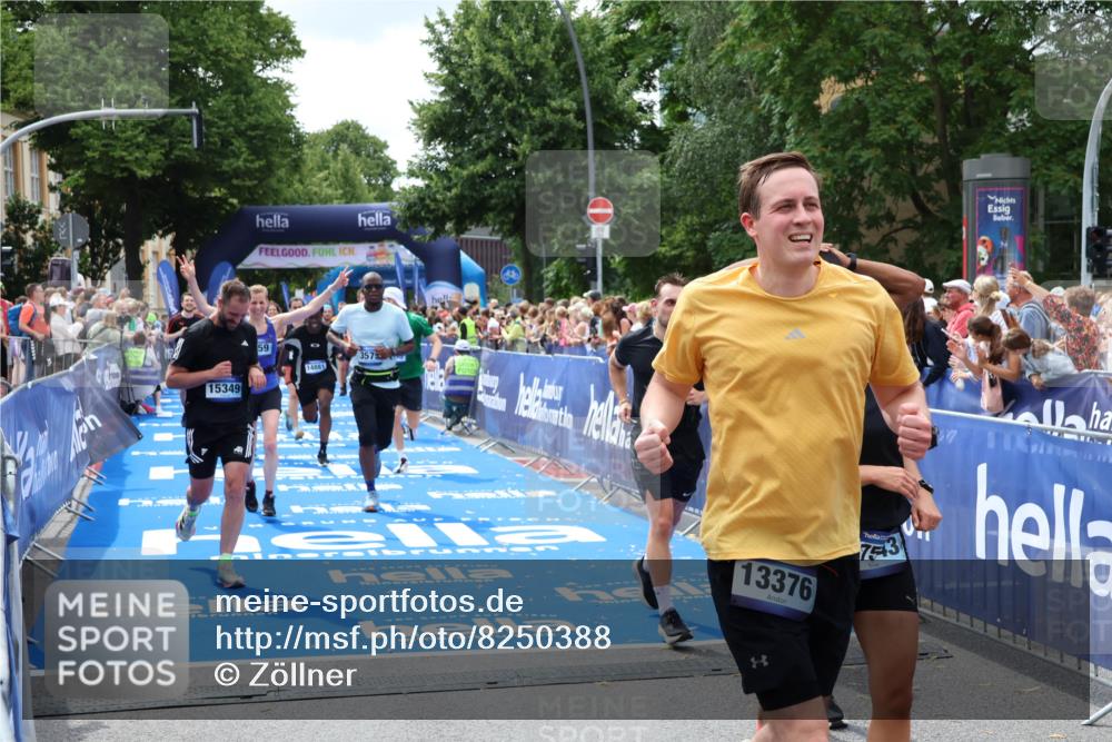 29.06.2025 - hella hamburg halbmarathon Zöllner http://msf.ph/oto/8250388 29.06.2025 10:58:02 Ziel 1200, 2025, 3093, 3141, 3575, 4579, 6531, 7138, 7159, 7189, 8089, 10036, 11394, 11832, 12378, 12773, 13465, 14881, 15090, 15349, 15527, 18762 meine-sportfotos.de