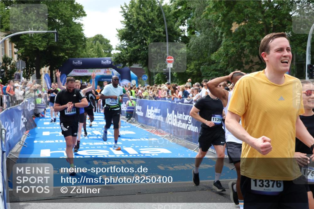 29.06.2025 - hella hamburg halbmarathon Zöllner http://msf.ph/oto/8250400 29.06.2025 10:58:02 Ziel 1200, 2025, 3093, 3141, 3575, 4579, 6531, 7138, 7159, 7189, 8089, 10036, 11394, 11832, 12378, 12773, 13465, 14881, 15090, 15349, 15527, 18762 meine-sportfotos.de
