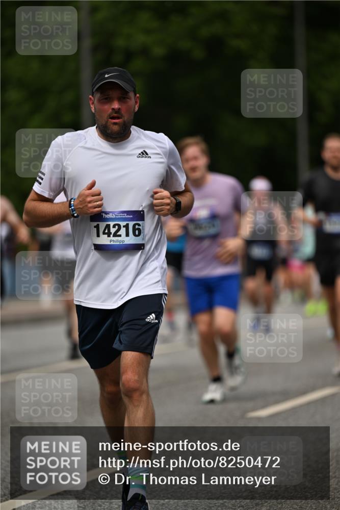 29.06.2025 - hella hamburg halbmarathon Dr. Thomas Lammeyer http://msf.ph/oto/8250472 29.06.2025 10:34:54 Kennedybrücke 1059, 1472, 1773, 2097, 2505, 2569, 3131, 4561, 6556, 6620, 6725, 7071, 7351, 7517, 8792, 9095, 9576, 9830, 9937, 10989, 10996 meine-sportfotos.de