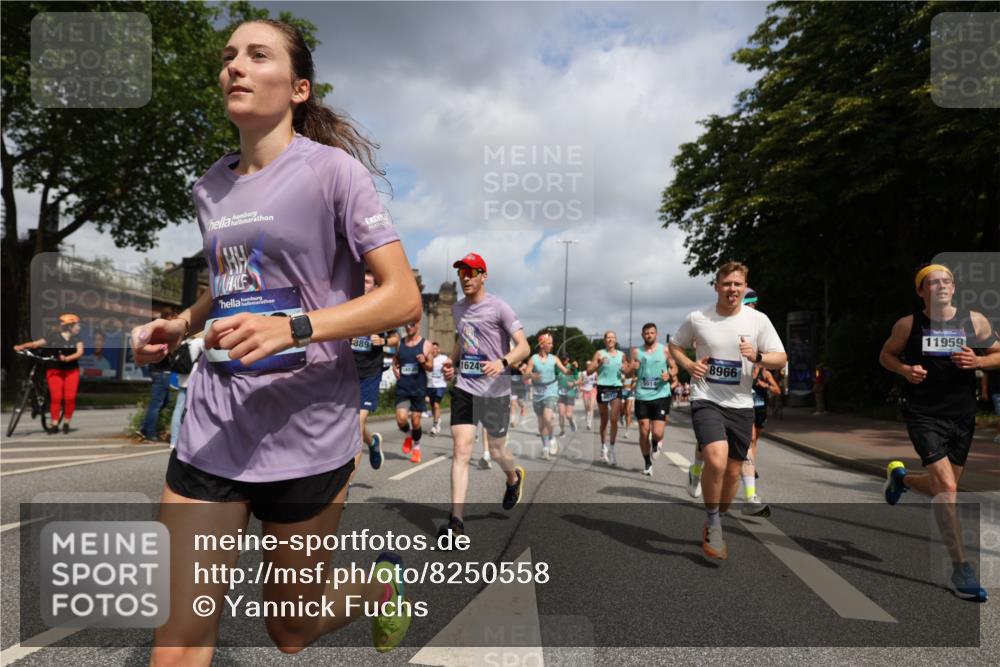 29.06.2025 - hella hamburg halbmarathon Yannick Fuchs http://msf.ph/oto/8250558 29.06.2025 10:35:27 20KM 1136, 1677, 2568, 2797, 2949, 3332, 3618, 4303, 4380, 4634, 4889, 5007, 5014, 5026, 5410, 5709, 6429, 6683, 7080, 7284, 7378, 7774, 8074, 8122, 8966, 9358, 9979, 10783, 10934, 10978, 11062, 11765, 11959, 12365, 12385, 12895, 13158, 13268, 13457, 14092, 14661, 14820, 15164, 15247, 15493, 15689, 16201, 16249, 16347, 16599, 17620, 17720, 17724, 17834, 17971, 18045, 18049, 18173, 18192, 18399, 18412, 18573 meine-sportfotos.de