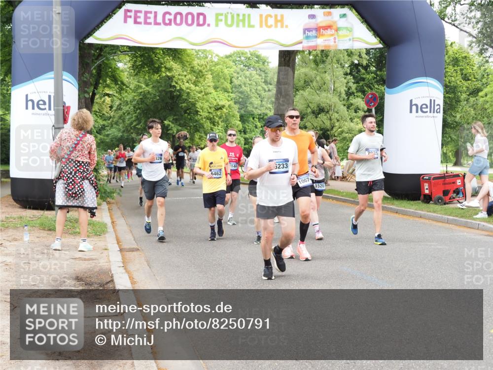 29.06.2025 - hella hamburg halbmarathon MichiJ http://msf.ph/oto/8250791 29.06.2025 10:51:55 Zwischen KM18-KM19 1526, 2936, 4146, 5742, 0000, 6462, 7935, 10074, 11429, 14306, 16233, 16237, 16989, 17784, 18575, 18577 meine-sportfotos.de
