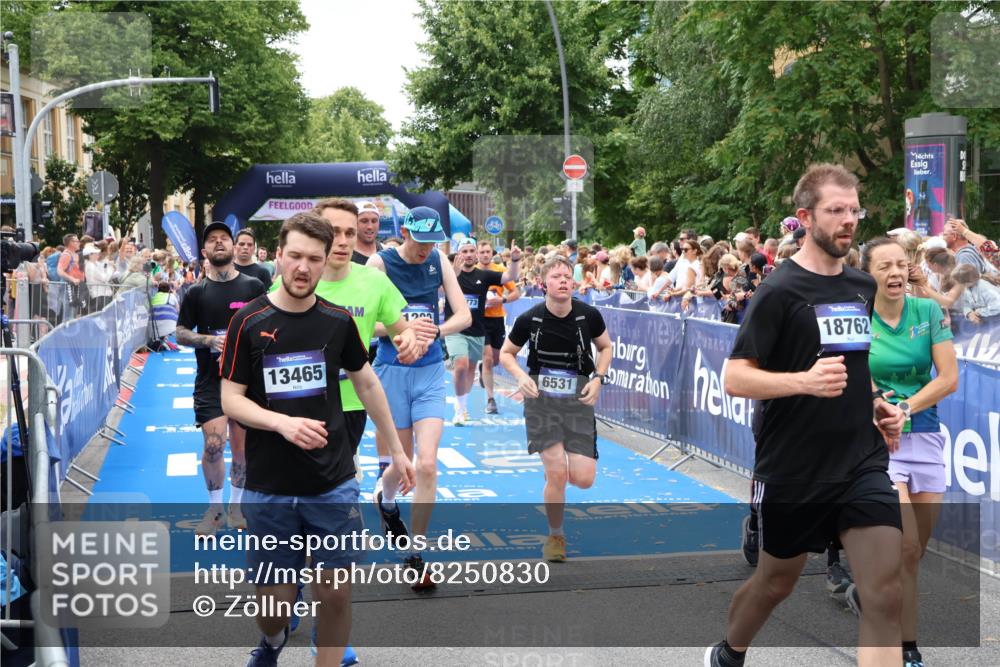 29.06.2025 - hella hamburg halbmarathon Zöllner http://msf.ph/oto/8250830 29.06.2025 10:58:07 Ziel 1200, 1563, 1611, 3141, 4319, 4579, 6531, 6892, 8089, 10036, 10408, 11832, 12378, 12773, 13465, 13666, 15090, 15189, 15527, 18762 meine-sportfotos.de