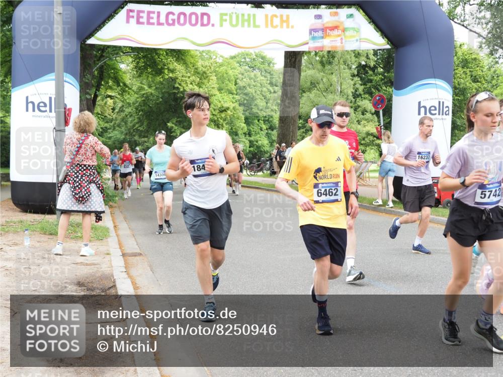 29.06.2025 - hella hamburg halbmarathon MichiJ http://msf.ph/oto/8250946 29.06.2025 10:51:57 Zwischen KM18-KM19 1526, 4146, 5742, 0000, 6462, 7935, 10074, 11429, 14306, 16233, 16237, 16989, 18426 meine-sportfotos.de