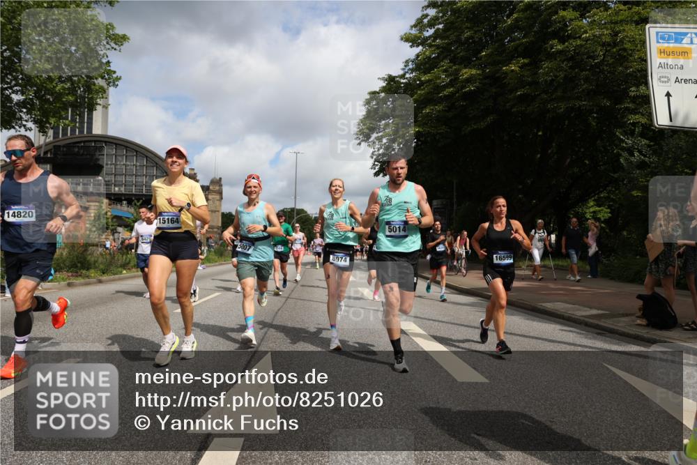 29.06.2025 - hella hamburg halbmarathon Yannick Fuchs http://msf.ph/oto/8251026 29.06.2025 10:35:28 20KM 1136, 1677, 2568, 2797, 2949, 3332, 3618, 4205, 4303, 4380, 4634, 4871, 4889, 5007, 5014, 5026, 5410, 5709, 6429, 6683, 7080, 7284, 7378, 7774, 8074, 8122, 8966, 9358, 9979, 10783, 10934, 10978, 11062, 11765, 11922, 11959, 12365, 12385, 12895, 13158, 13268, 13457, 14092, 14661, 14820, 15164, 15247, 15493, 15689, 16201, 16249, 16347, 16599, 17620, 17720, 17724, 17834, 17971, 18045, 18049, 18173, 18399, 18412, 18573 meine-sportfotos.de