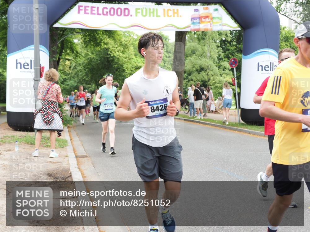 29.06.2025 - hella hamburg halbmarathon MichiJ http://msf.ph/oto/8251052 29.06.2025 10:51:58 Zwischen KM18-KM19 1526, 4146, 5742, 0000, 6462, 7935, 10074, 14306, 16233, 16237, 18426 meine-sportfotos.de