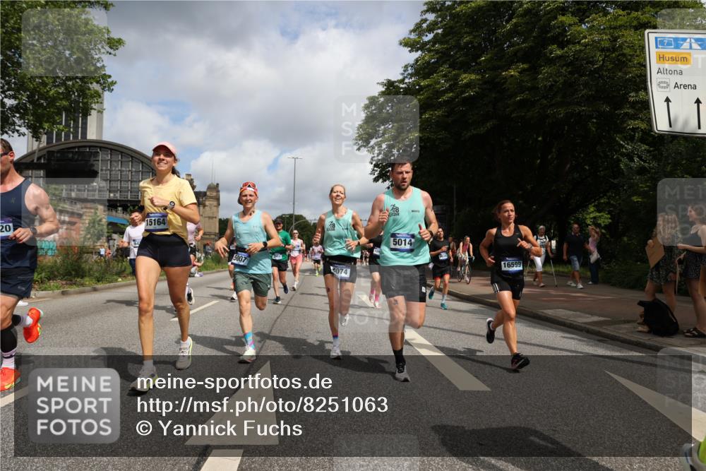 29.06.2025 - hella hamburg halbmarathon Yannick Fuchs http://msf.ph/oto/8251063 29.06.2025 10:35:28 20KM 1136, 1677, 2568, 2797, 2949, 3332, 3618, 4205, 4303, 4380, 4634, 4871, 4889, 5007, 5014, 5026, 5410, 5709, 6429, 6683, 7080, 7284, 7378, 7774, 8074, 8122, 8966, 9358, 9979, 10783, 10934, 10978, 11062, 11765, 11922, 11959, 12365, 12385, 12895, 13158, 13268, 13457, 14092, 14661, 14820, 15164, 15247, 15493, 15689, 16201, 16249, 16347, 16599, 17620, 17720, 17724, 17834, 17971, 18045, 18049, 18173, 18399, 18412, 18573 meine-sportfotos.de