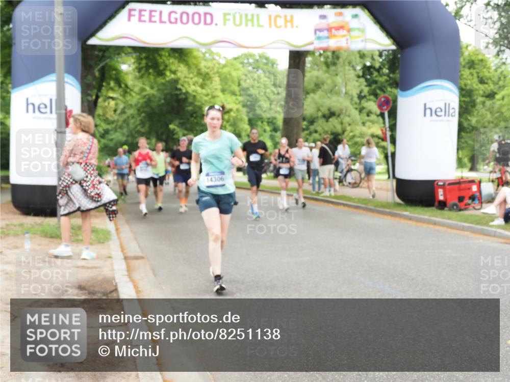 29.06.2025 - hella hamburg halbmarathon MichiJ http://msf.ph/oto/8251138 29.06.2025 10:51:59 Zwischen KM18-KM19 1526, 4146, 5742, 0000, 6462, 7935, 10074, 13901, 14306, 16233, 16237, 18426 meine-sportfotos.de
