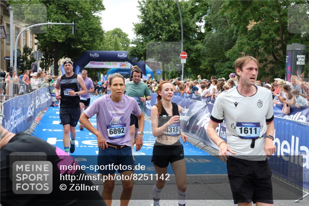 29.06.2025 - hella hamburg halbmarathon Zöllner http://msf.ph/oto/8251142 29.06.2025 10:58:13 Ziel 1563, 1611, 2907, 4319, 4426, 6104, 8290, 10408, 13666, 15125, 15189, 18068 meine-sportfotos.de