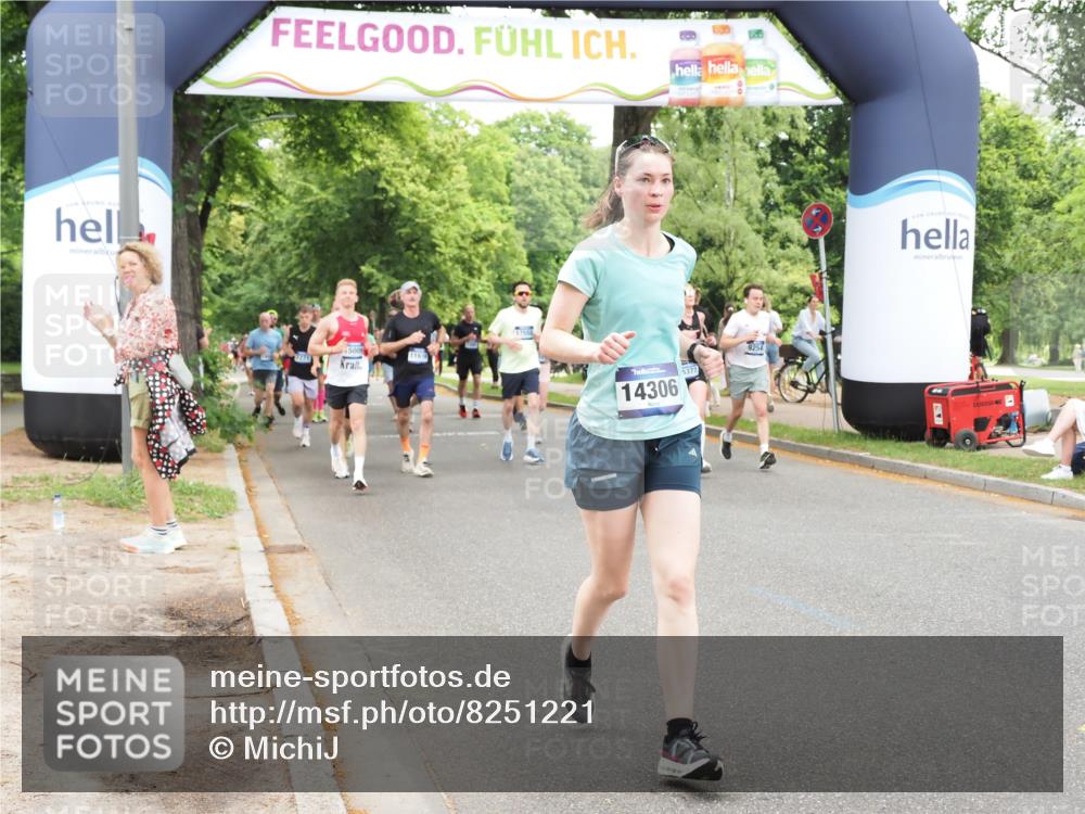 29.06.2025 - hella hamburg halbmarathon MichiJ http://msf.ph/oto/8251221 29.06.2025 10:52:00 Zwischen KM18-KM19 1526, 4146, 5742, 0000, 6462, 7935, 10074, 13901, 14306, 16233, 16237, 18196, 18426 meine-sportfotos.de