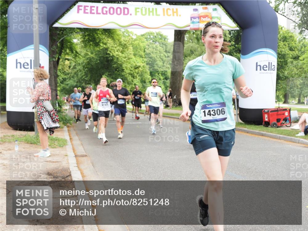 29.06.2025 - hella hamburg halbmarathon MichiJ http://msf.ph/oto/8251248 29.06.2025 10:52:01 Zwischen KM18-KM19 1526, 4146, 6462, 7271, 7935, 9254, 10074, 13901, 14306, 15377, 16237, 17550, 18196, 18426 meine-sportfotos.de