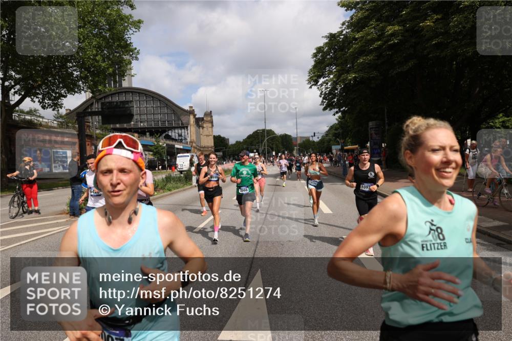 29.06.2025 - hella hamburg halbmarathon Yannick Fuchs http://msf.ph/oto/8251274 29.06.2025 10:35:29 20KM 1136, 1677, 2568, 2797, 2949, 3332, 3618, 4205, 4303, 4380, 4634, 4871, 4889, 5007, 5014, 5026, 5410, 5709, 6429, 6683, 7080, 7284, 7378, 7774, 8074, 8122, 8966, 9358, 9659, 9979, 10783, 10934, 10978, 11062, 11765, 11922, 11959, 12365, 12385, 12895, 13158, 13268, 13457, 14661, 14820, 15164, 15247, 15493, 15689, 16201, 16249, 16347, 16599, 17620, 17720, 17724, 17834, 17971, 18045, 18049, 18173, 18399, 18412, 18573 meine-sportfotos.de
