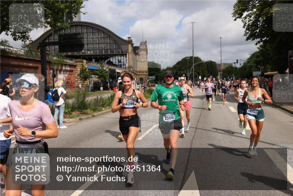 29.06.2025 - hella hamburg halbmarathon Yannick Fuchs http://msf.ph/oto/8251364 29.06.2025 10:35:30 20KM 1136, 1677, 2568, 2797, 2949, 3332, 3618, 4205, 4303, 4380, 4634, 4871, 4889, 5007, 5014, 5026, 5410, 5709, 6429, 6683, 7080, 7284, 7378, 7774, 8074, 8122, 8966, 9358, 9659, 9755, 9979, 10783, 10934, 10978, 11062, 11765, 11922, 11959, 12365, 12385, 12895, 13158, 13268, 13457, 14661, 14820, 15164, 15247, 15493, 15689, 16201, 16249, 16347, 16599, 17720, 17724, 17834, 17971, 18045, 18049, 18173, 18399, 18412, 18573 meine-sportfotos.de