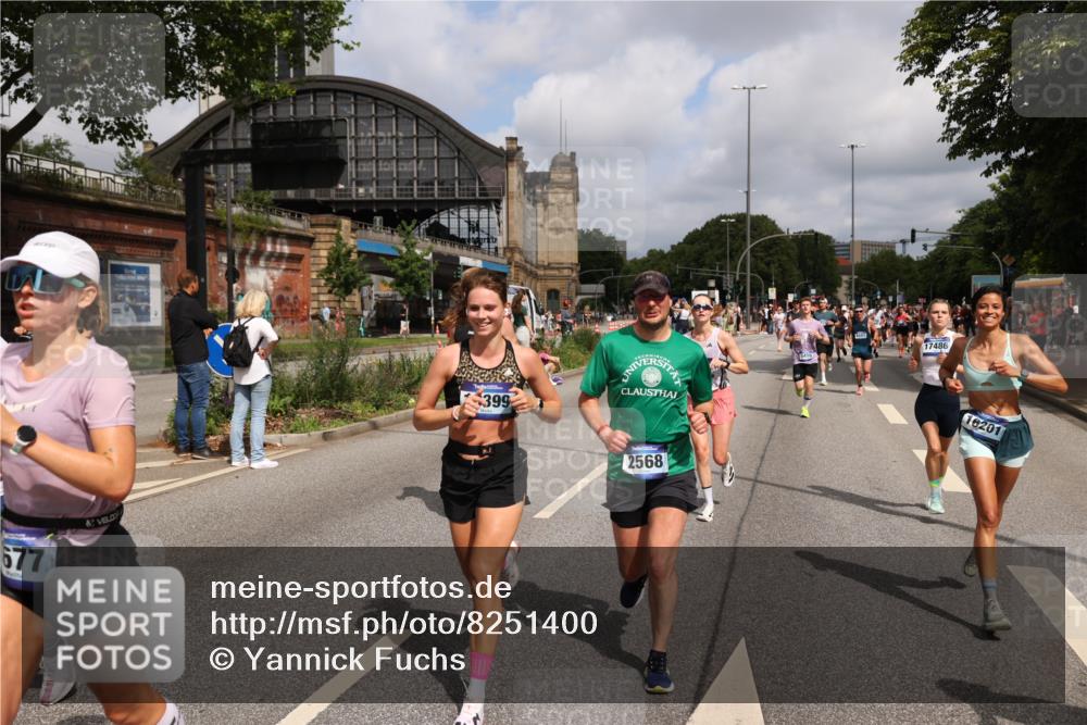 29.06.2025 - hella hamburg halbmarathon Yannick Fuchs http://msf.ph/oto/8251400 29.06.2025 10:35:30 20KM 1136, 1677, 2568, 2797, 2949, 3332, 3618, 4205, 4303, 4380, 4634, 4871, 4889, 5007, 5014, 5026, 5410, 5709, 6429, 6683, 7080, 7284, 7378, 7774, 8074, 8122, 8966, 9358, 9659, 9755, 9979, 10783, 10934, 10978, 11062, 11765, 11922, 11959, 12365, 12385, 12895, 13158, 13268, 13457, 14661, 14820, 15164, 15247, 15493, 15689, 16201, 16249, 16347, 16599, 17720, 17724, 17834, 17971, 18045, 18049, 18173, 18399, 18412, 18573 meine-sportfotos.de