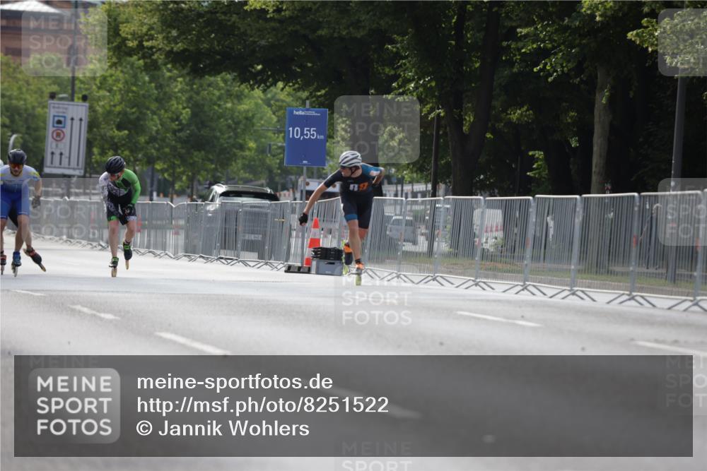 29.06.2025 - hella hamburg halbmarathon Jannik Wohlers http://msf.ph/oto/8251522 29.06.2025 08:48:38 Lombardsbrücke  meine-sportfotos.de