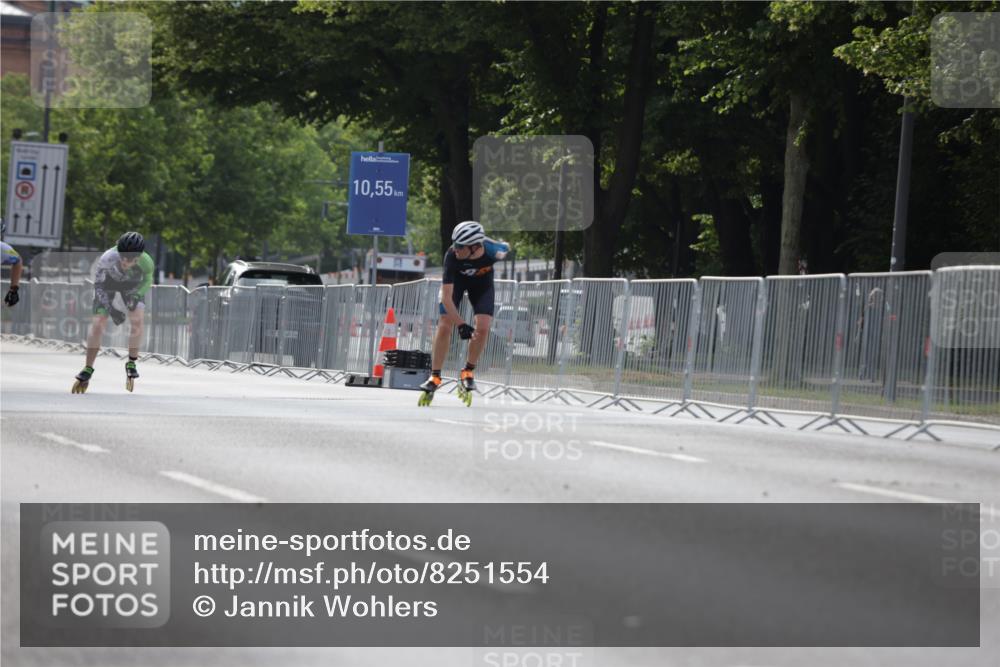 29.06.2025 - hella hamburg halbmarathon Jannik Wohlers http://msf.ph/oto/8251554 29.06.2025 08:48:38 Lombardsbrücke  meine-sportfotos.de