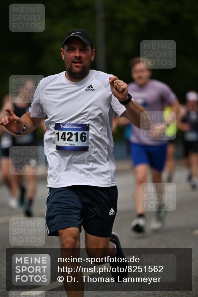 29.06.2025 - hella hamburg halbmarathon Dr. Thomas Lammeyer http://msf.ph/oto/8251562 29.06.2025 10:34:54 Kennedybrücke 1059, 1472, 1773, 2097, 2505, 2569, 3131, 4561, 6556, 6620, 6725, 7071, 7351, 7517, 8792, 9095, 9576, 9830, 9937, 10989, 10996 meine-sportfotos.de