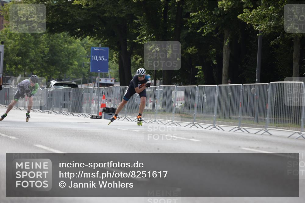 29.06.2025 - hella hamburg halbmarathon Jannik Wohlers http://msf.ph/oto/8251617 29.06.2025 08:48:38 Lombardsbrücke  meine-sportfotos.de