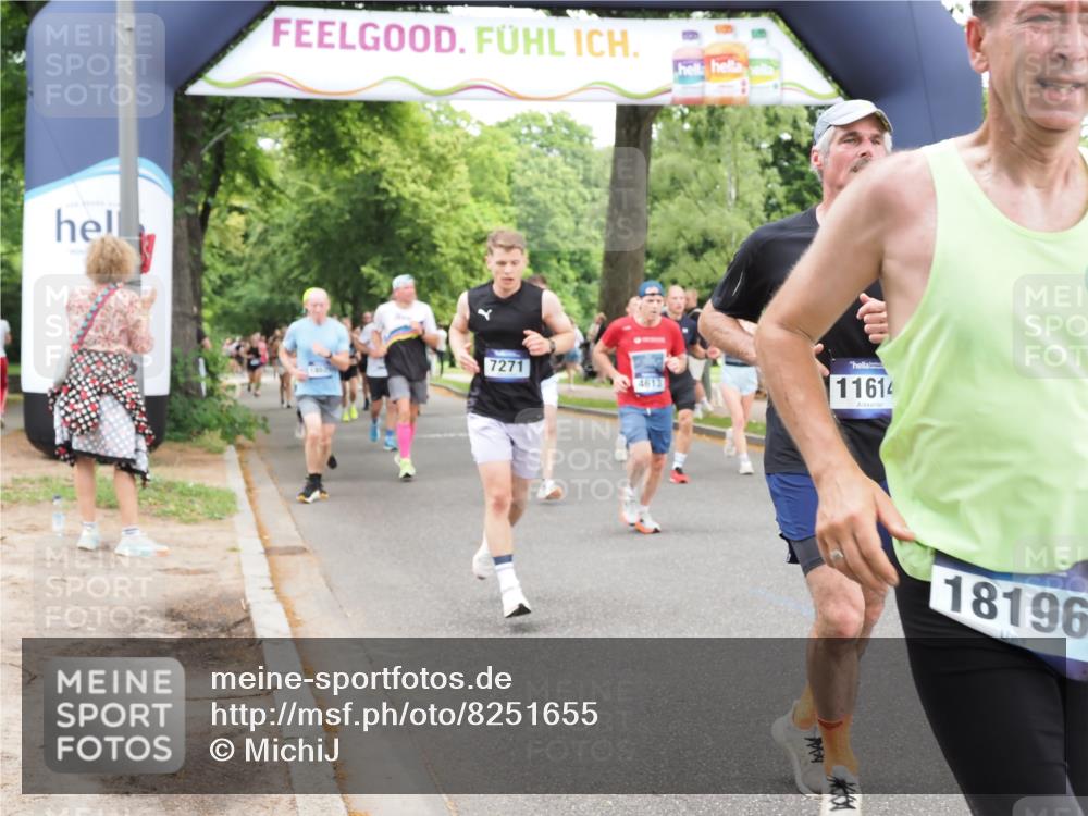 29.06.2025 - hella hamburg halbmarathon MichiJ http://msf.ph/oto/8251655 29.06.2025 10:52:04 Zwischen KM18-KM19 1885, 4613, 7271, 7474, 9254, 11614, 13210, 13901, 15009, 15377, 17550, 18196, 18426, 19165, 19176 meine-sportfotos.de