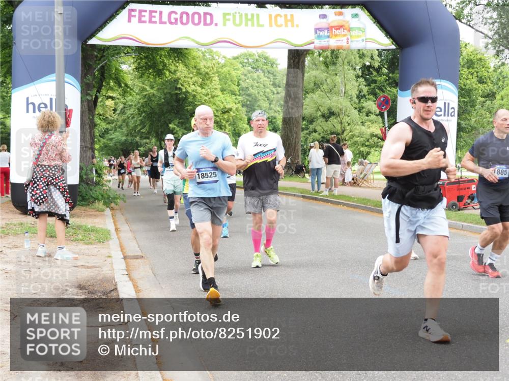 29.06.2025 - hella hamburg halbmarathon MichiJ http://msf.ph/oto/8251902 29.06.2025 10:52:07 Zwischen KM18-KM19 1885, 4613, 7271, 7474, 9254, 9339, 10756, 11614, 11784, 13210, 13901, 15009, 15377, 16344, 17550, 18128, 18196, 18525, 19165, 19176 meine-sportfotos.de