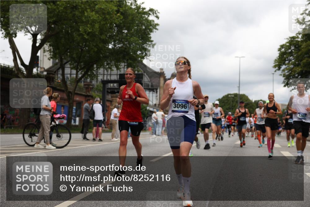 29.06.2025 - hella hamburg halbmarathon Yannick Fuchs http://msf.ph/oto/8252116 29.06.2025 10:47:59 20KM 1267, 1422, 1442, 1502, 1549, 1870, 2058, 2432, 2518, 2630, 3096, 3103, 3819, 4299, 5020, 5259, 6260, 6294, 6374, 7129, 7395, 7478, 7973, 8285, 8394, 9032, 9380, 9791, 9922, 10040, 11009, 11068, 11430, 11789, 11844, 12321, 12607, 12632, 13033, 13147, 13397, 13794, 13803, 13912, 14026, 14239, 14702, 15146, 15838, 15856, 15946, 16623, 16780, 17482, 18308, 18418, 18450, 18514, 18612, 19067 meine-sportfotos.de