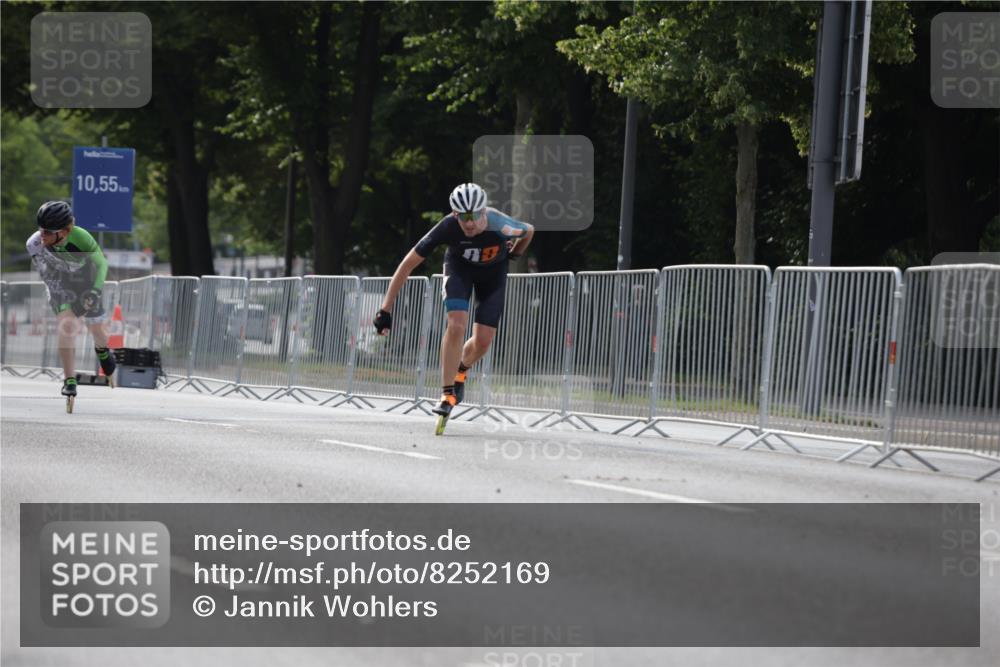 29.06.2025 - hella hamburg halbmarathon Jannik Wohlers http://msf.ph/oto/8252169 29.06.2025 08:48:39 Lombardsbrücke  meine-sportfotos.de