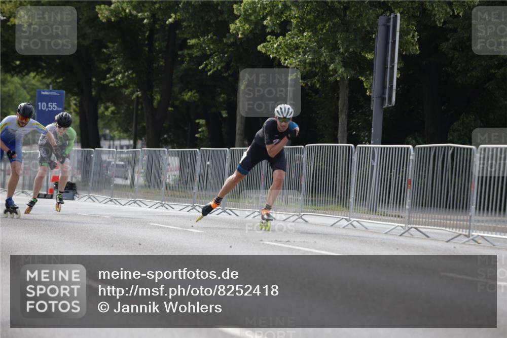 29.06.2025 - hella hamburg halbmarathon Jannik Wohlers http://msf.ph/oto/8252418 29.06.2025 08:48:39 Lombardsbrücke  meine-sportfotos.de