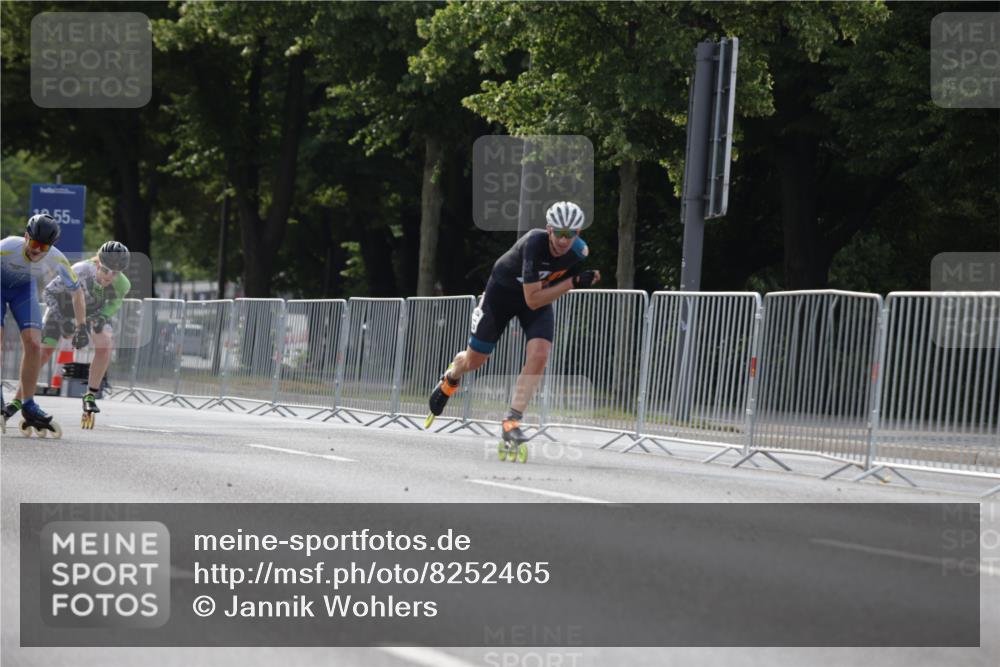 29.06.2025 - hella hamburg halbmarathon Jannik Wohlers http://msf.ph/oto/8252465 29.06.2025 08:48:39 Lombardsbrücke  meine-sportfotos.de