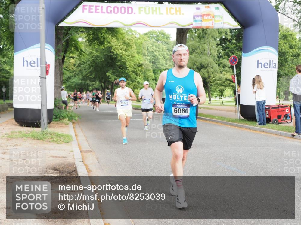 29.06.2025 - hella hamburg halbmarathon MichiJ http://msf.ph/oto/8253039 29.06.2025 10:29:03 Zwischen KM18-KM19 1603, 3332, 4843, 5409, 5916, 6080, 7080, 8465, 8467, 8629, 11731, 14092, 14924, 15424, 15813, 16761, 17214 meine-sportfotos.de